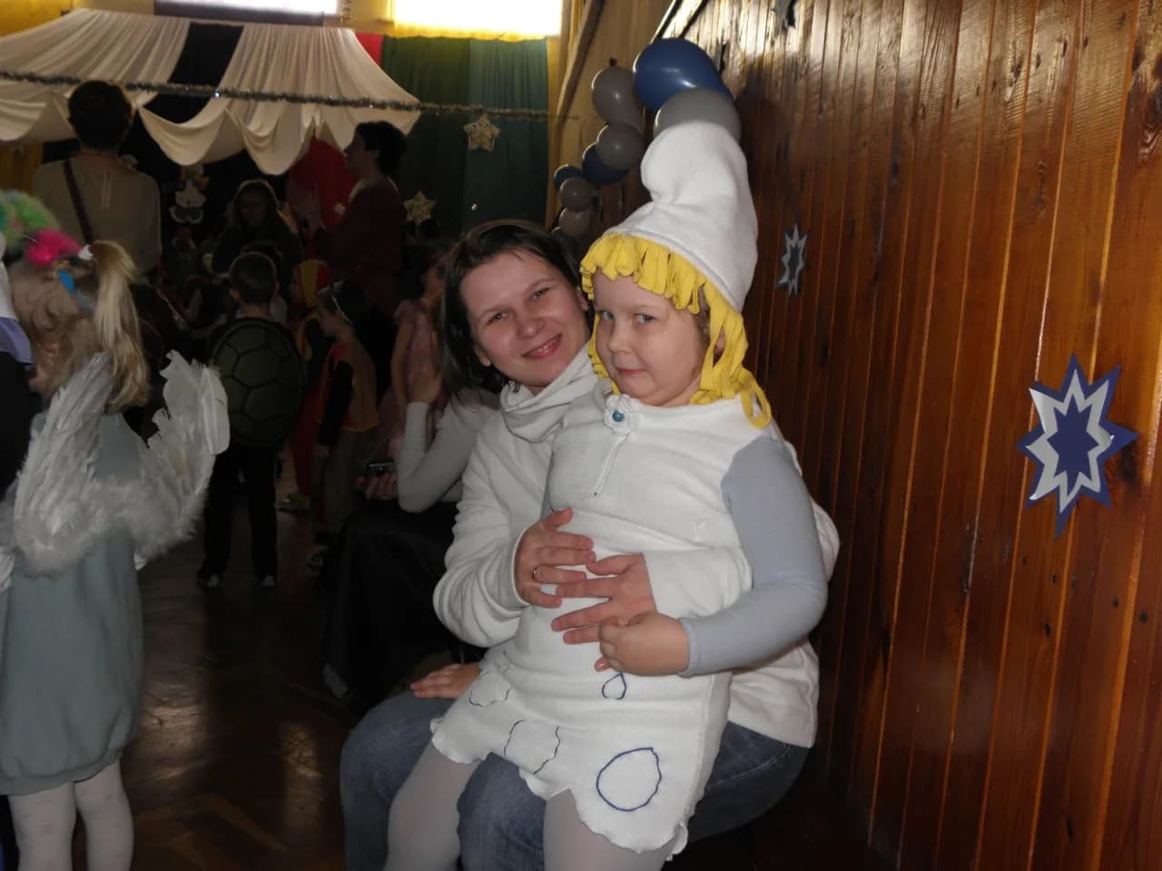 Jak zrobić strój smerfetki – krok po kroku do idealnego przebrania