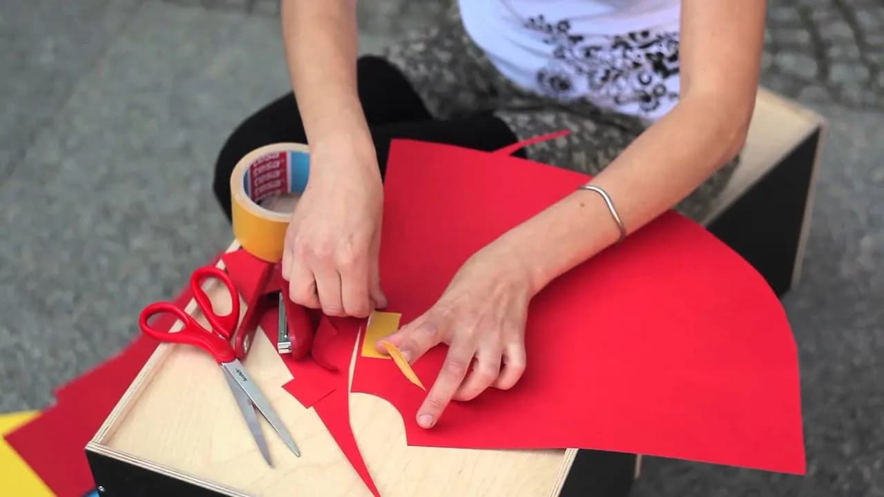 Jak zrobić strój krasnala dla dziecka - proste kroki i porady